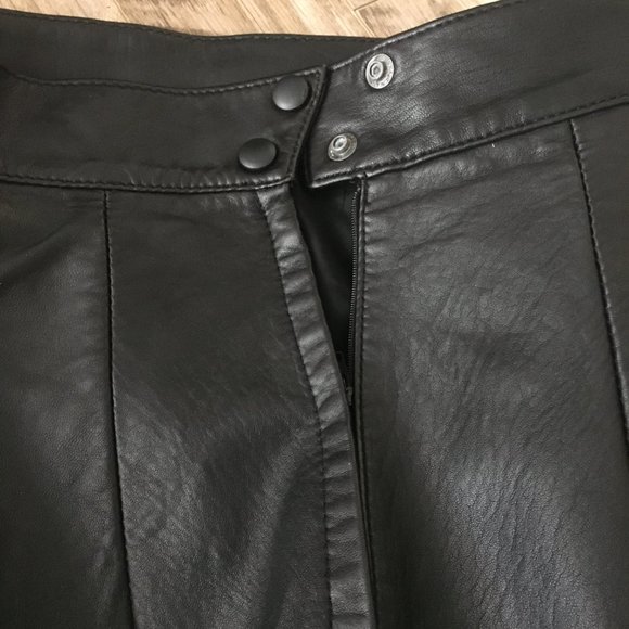 Danier Black Pencil Skirt - Picture 7 of 16